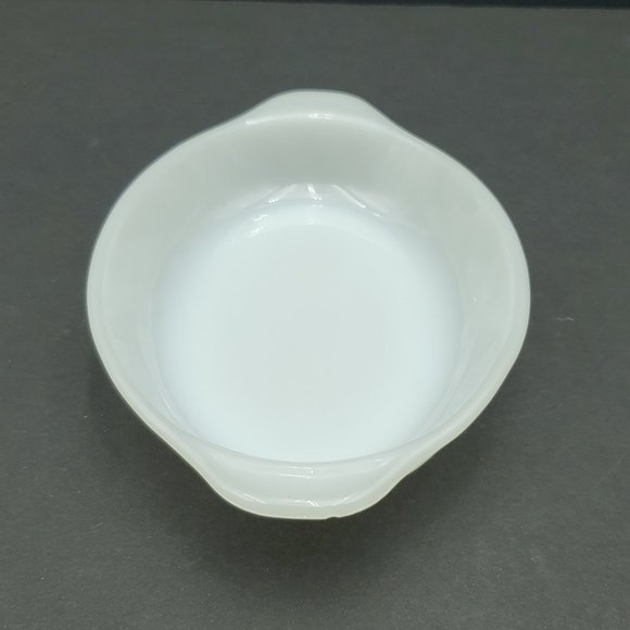 Anchor Hocking Fire King White Milk Glass Au Gratin Dishes Oval Swirl Casseroles - Picture 8 of 10